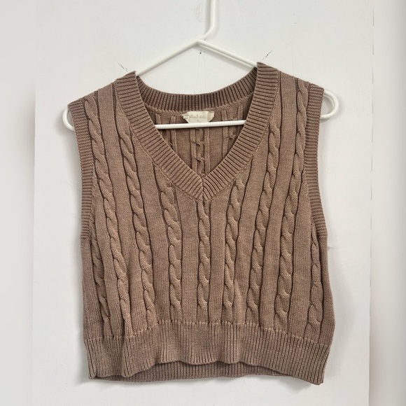 Altar’d State sweater vest in Mocha Size S - Picture 1 of 3
